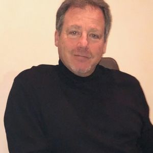 Meet your Posher, Mitch